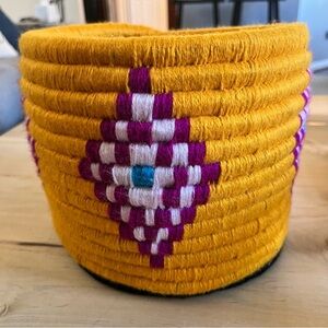 Moroccan Berber basket storage decorative planter plant stand